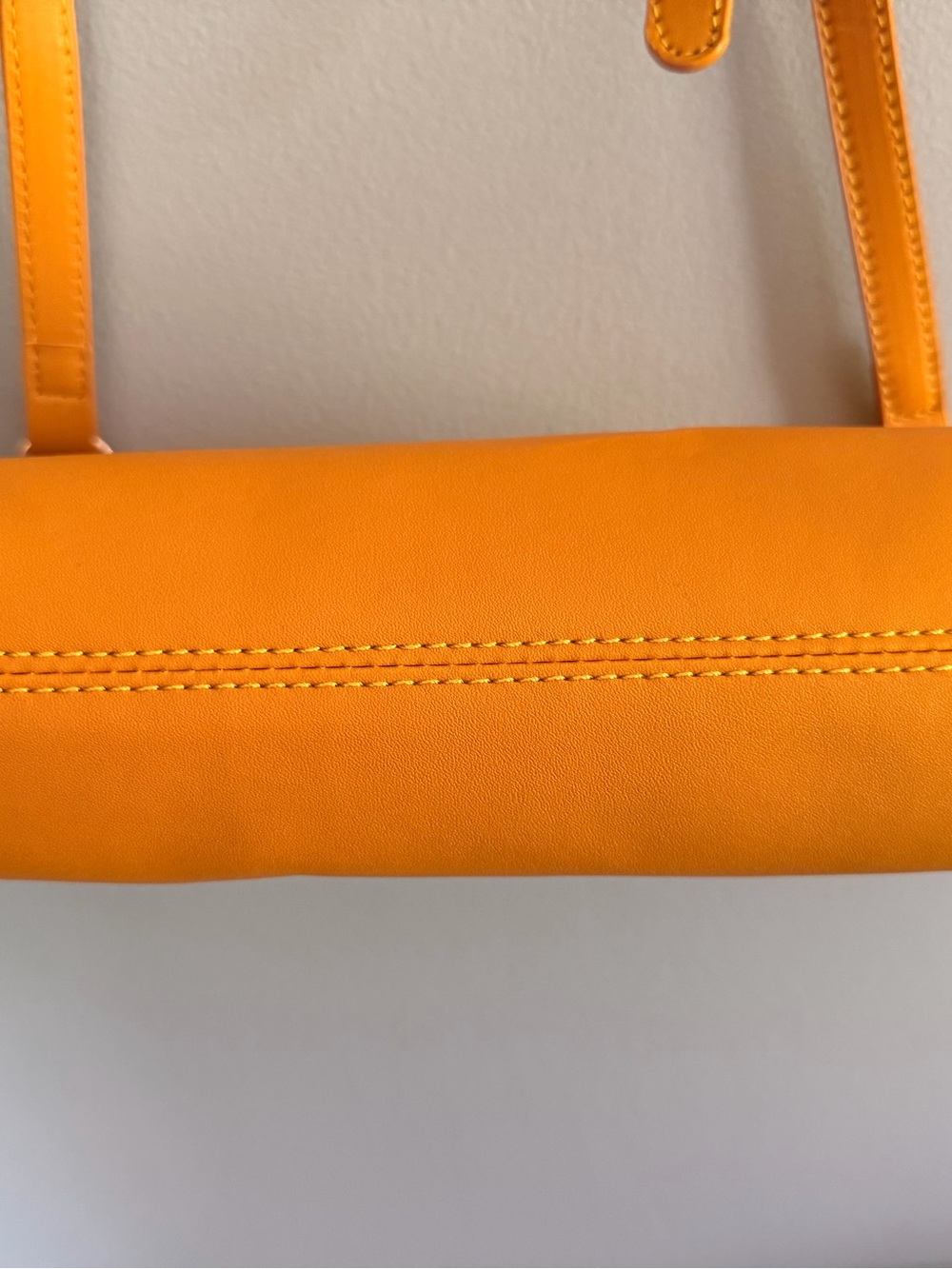 Women’s Crossbody Bag in Mustard - Classic Structured Shoulder Purse - Picture 6 of 6